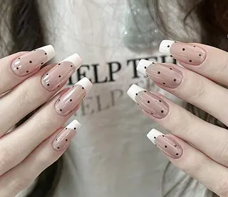ネイル Pure&Rich Nailのネイルデザイン