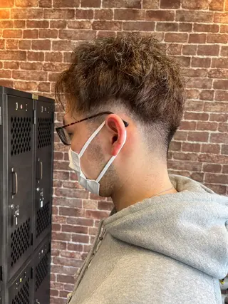 ショート カラー パーマ ヘアアレンジ メンズ キッズ ネイル マツエク・マツパ アイブロウ 久木原 ゆりのヘアスタイル