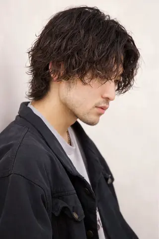 メンズ 根岸 愛奈の眉毛・アイブロウイメージ