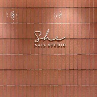 ショート カラー ネイル マツエク・マツパ アイブロウ ar. harajukuのネイルデザイン