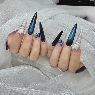 ネイル 🪷Mi.o あいちゃん🐝のネイルデザイン