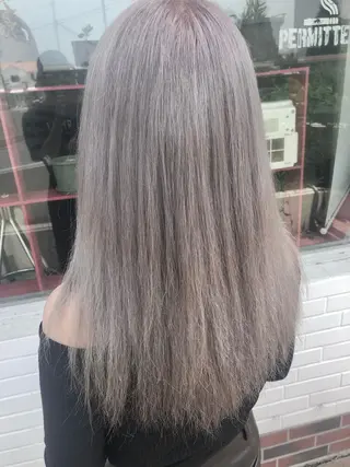 カラー ダブルスキルエクステ /羽エクステ白石宇由のヘアスタイル