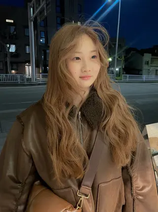 ロング カラー amy.所属・パーマ/レイヤー 岩山丈一郎のヘアスタイル