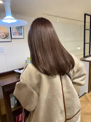 セミロング カラー JESSI / Sopiのヘアスタイル