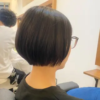 ショート 丸岡 美穂のヘアスタイル