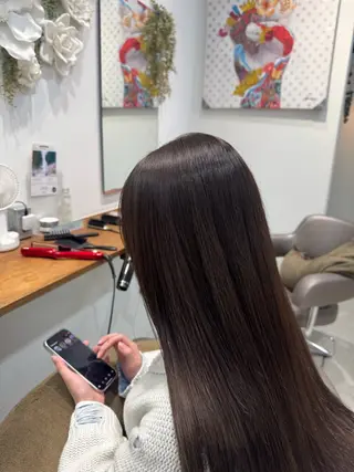 ロング HAIR LOUNGE Run Ways所属・Shiho 🦋 /透明感カラーのヘアスタイル