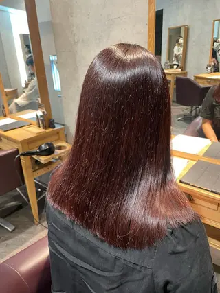 セミロング 🦄艶カラー×韓国 NANA💎🐬のヘアスタイル