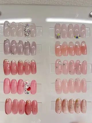 ネイル bijou nails　蓮のネイルデザイン