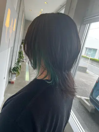 ミディアム おせ ちさとのヘアスタイル