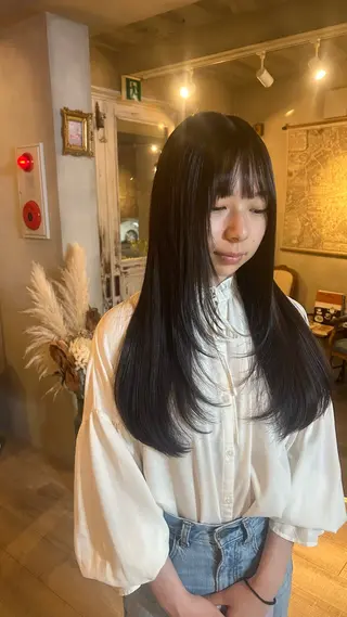 ロング 🦭☪️Azumi 縮毛矯正☪️🦭のヘアスタイル