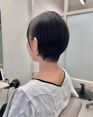 ショート 🍀似合わせカット /艶々カラー🫧八木のヘアスタイル