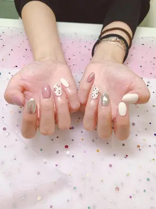 ネイル 🦋ネイルサロン ブラン🌈ゆりのネイルデザイン