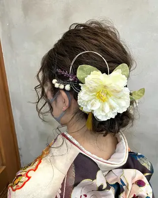 セミロング ヘアアレンジ 【ピンク/韓国ヘア/ ヘアセット】亜海のヘアスタイル