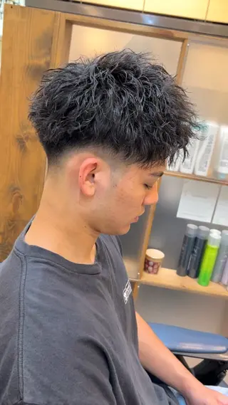 メンズ メンズ特化美容師 岩田拓海のヘアスタイル