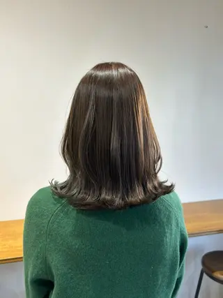 セミロング カラー ヘアアレンジ Narumi 🧚‍♂️のマツエク・マツパデザイン