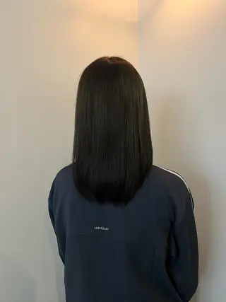 セミロング 小長谷 夕菜のヘアスタイル