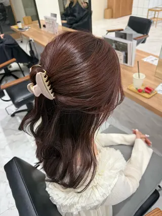 ロング 柔らかレイヤー× 透け感カラー/SUのヘアスタイル