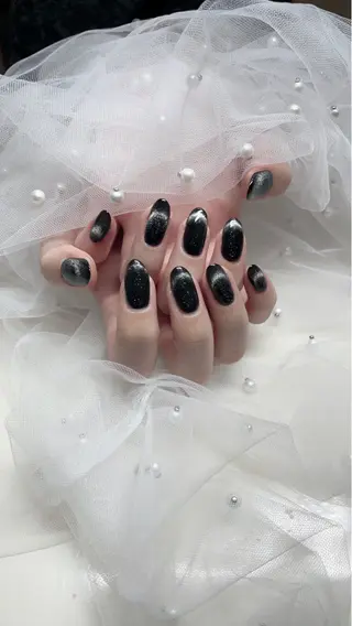 ネイル KARI ネイルサロンのネイルデザイン