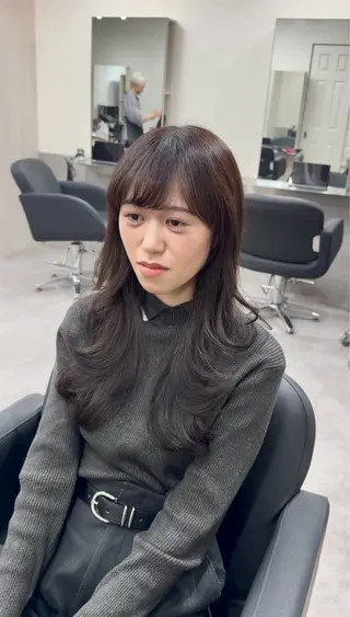 ロング 🫧とぅるん艶髪🫧 透明感カラー×猿渡のヘアスタイル