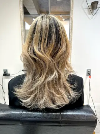 セミロング カラー 福西晃希 【艶髪・髪質改善】のヘアスタイル