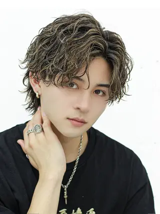 ミディアム パーマ メンズ メンズ特化 美容師かずまのヘアスタイル