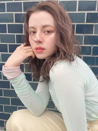 ミディアム カラー ヘアアレンジ 💝髪質改善💝_ chlom🌸春🌸のヘアスタイル
