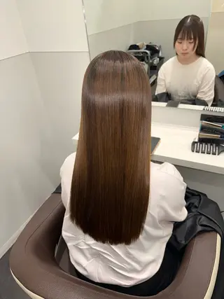 セミロング 美髪特化✨ 伊織✨縮毛矯正✨のヘアスタイル