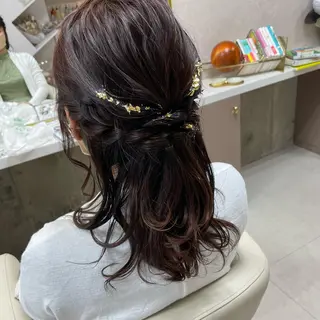 セミロング 坂本 沙也加のヘアスタイル