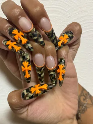 セミロング クッキー ネイルズのネイルデザイン