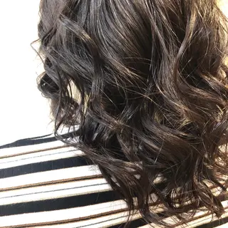 セミロング なりたいを叶えます! 出口 紗依のヘアスタイル