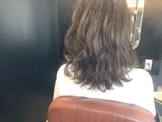 セミロング カラー 髪質改善/艶髪/ 木山ゆかりのヘアスタイル