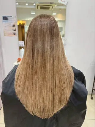 ロング [髪質改善カラー] 佐藤唯花🦋のヘアスタイル