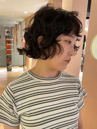 ショート パーマ 吉永 琴香のヘアスタイル