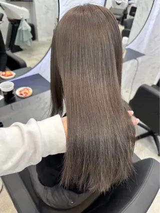 カラー ⋆✦ Leon カット¥1100のヘアスタイル