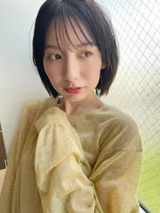 ミディアム 結べるレイヤーボブ くびれLady表参道のヘアスタイル