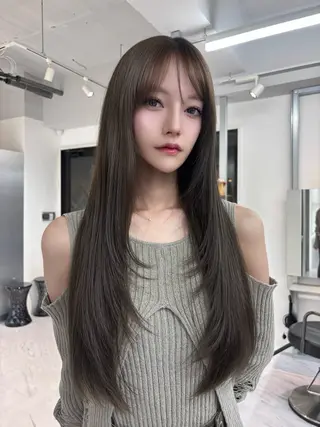 ロング 韓国ヘア💖Wカラー 💖透明感カラー💖のヘアスタイル