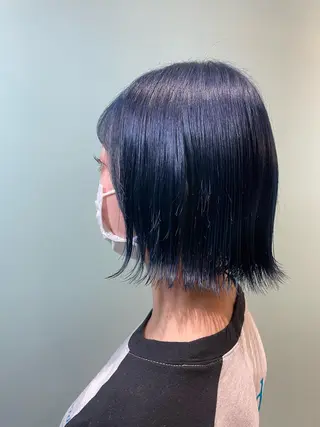 ショート カラー 吉原 愛美のヘアスタイル