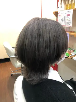 カラー まさき✂︎ブリーチ／ デザインカラーのヘアスタイル