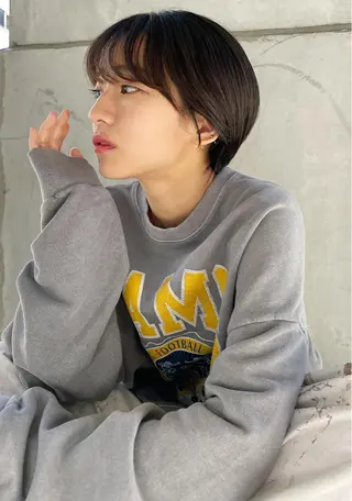 ショート カラー 一ノ瀬 暁のヘアスタイル