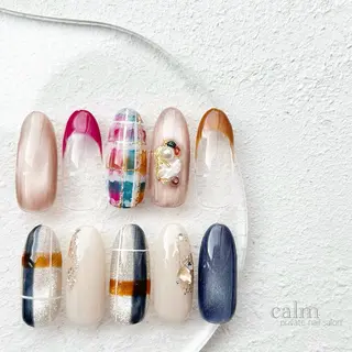 ネイル calm 〔ｶｰﾑ〕のネイルデザイン