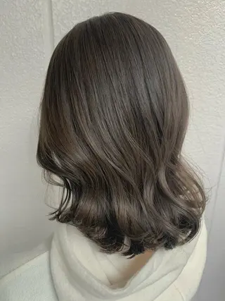 ミディアム カラー 💎赤み消しカラー 特化型デザイナー💎のヘアスタイル