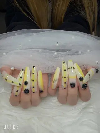 ロング 戸田 宏美のネイルデザイン