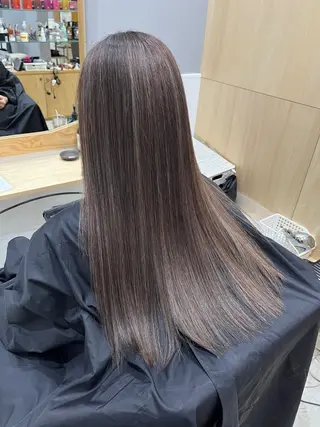 ロング miloc naha ナナカのヘアスタイル