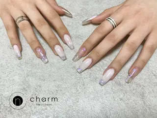 ネイル ネイルルーム チャームのネイルデザイン