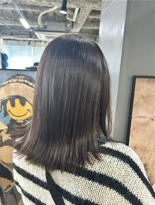 ミディアム わかばやし ゆうこのヘアスタイル