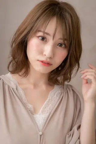 ミディアム カラー パーマ 似合わせスタイル🫧 木村夏暢のヘアスタイル