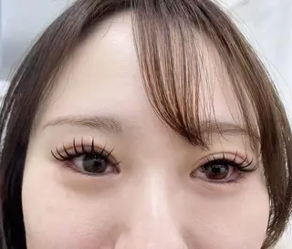 マツエク・マツパ Vivi💜マツエク 🐈⬛新大久保のマツエク・マツパデザイン
