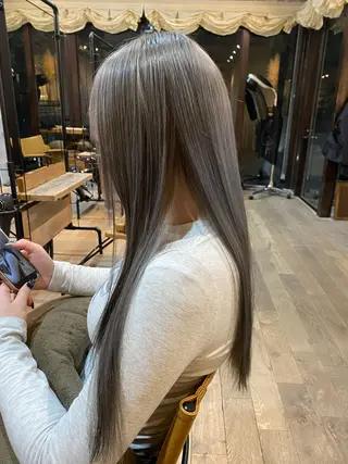 カラー 黒木 千晴のヘアスタイル