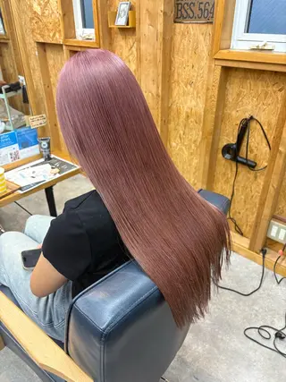 カラー まろみ暖色×ボブ ×chia🕯のヘアスタイル