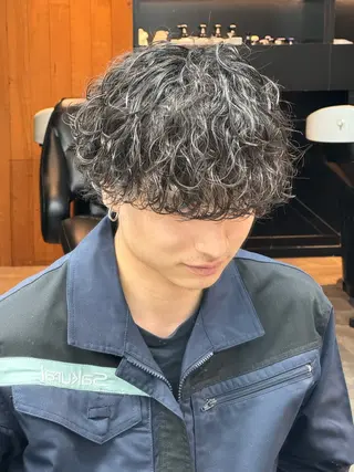 パーマ メンズ シャドウパーマ/ 波巻パーマYu-Kiのヘアスタイル